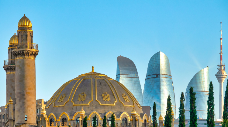 suvenir-z-azerbajdzanu-evita-travel-co-si -dnoniest